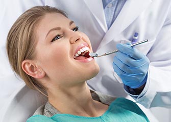 Профилактический осмотр у стоматолога